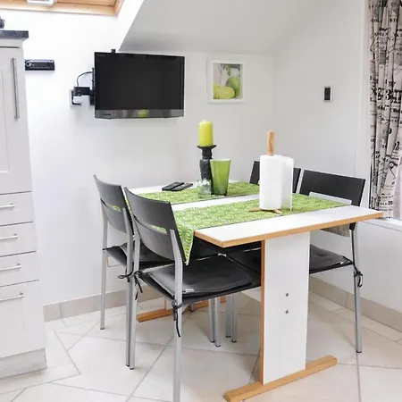 Two-bedroom Holiday In Hébergement de vacances